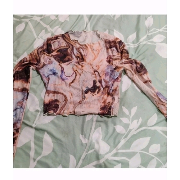 SHEIN Tops - SHEIN Abstract Swirl Long Sleeve Cropped Blouse